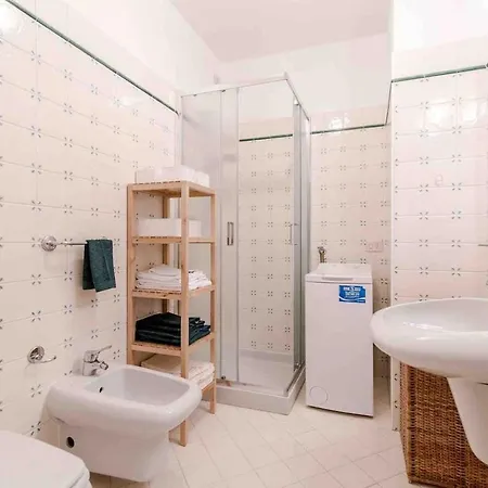 Apartment In-town *